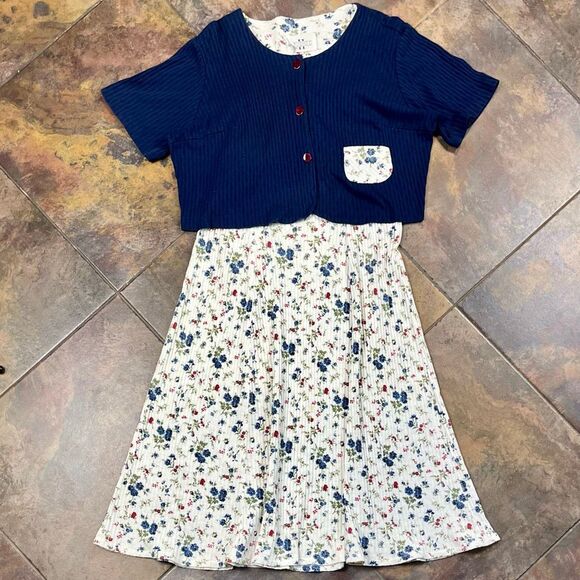 Studio C Floral Dress with Jacket - Picture 4 of 15